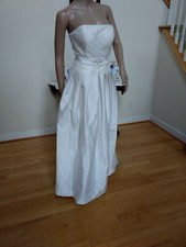 NWT $599 White Strapless Lace Wedding DB STUDIO Dress Sz 4