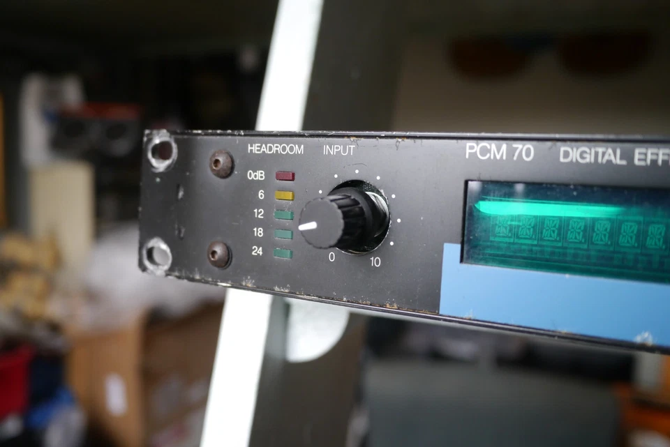 Lexicon PCM 70 Digital Effects Processor Spares Repairs 1 of 2 - Image 2 of 4