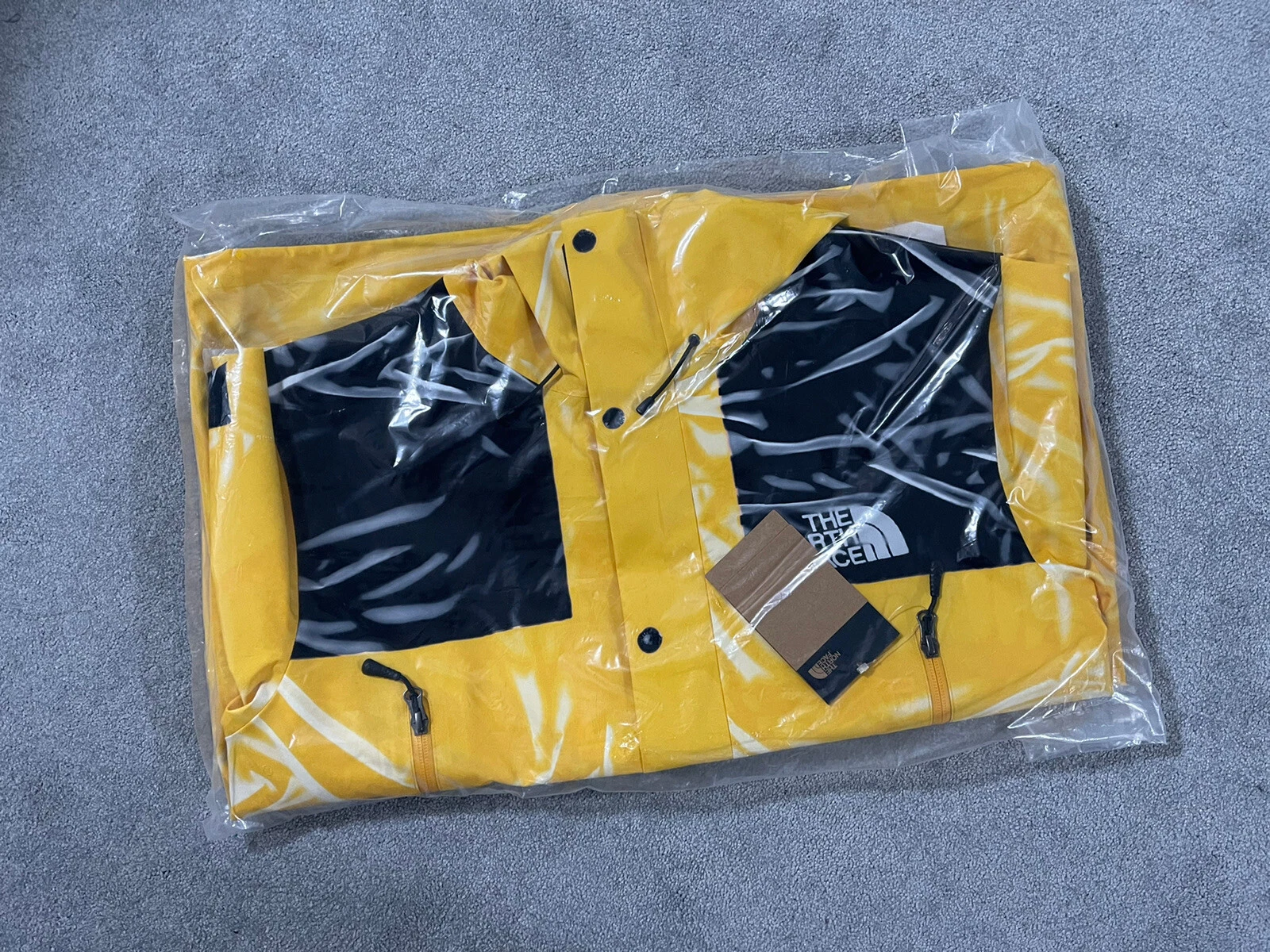Veste collée imprimée trompe l'oeil SS23 Supreme x The North Face neuve M