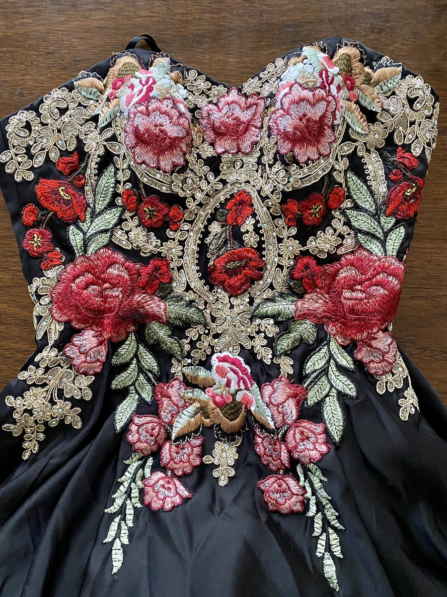 Blondie top prom dresses