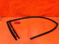 95-01 ACURA INTEGRA 2D PASSENGER RIGHT FRONT WINDOW GLASS RUN CHANNEL - OEM #309