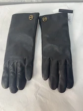 NWT Certified Authentic Women's Black Tech Gloves, Sz 6.5