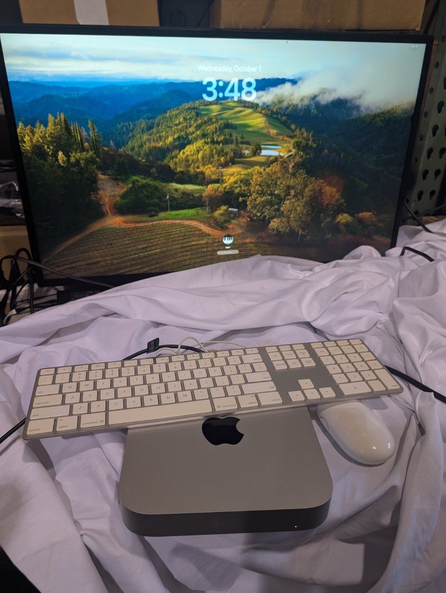 Apple Mac Mini 256GB SSD M1 8C 8GPU 8GB RAM 256GB Silver A2348