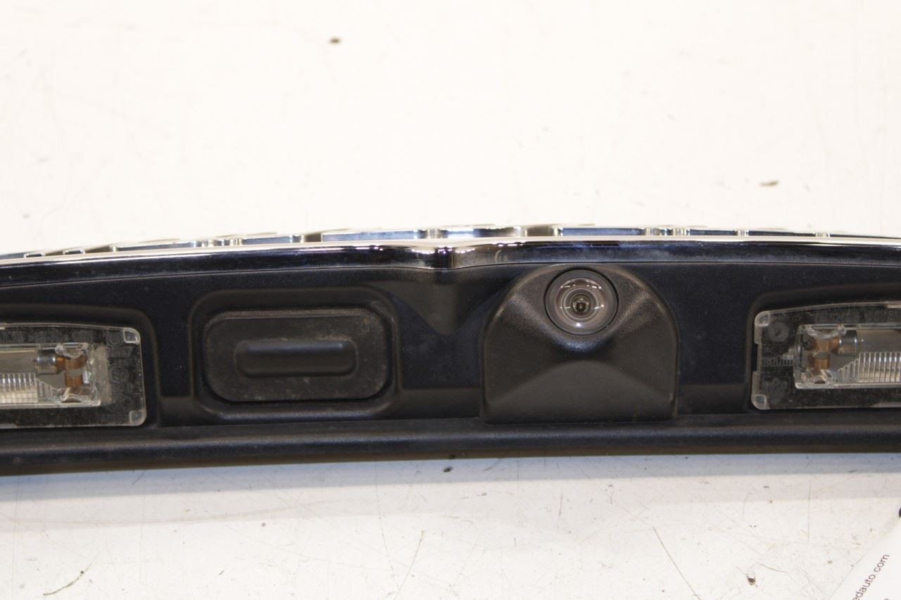 2014-16 Maserati Ghibli S Q4 Rear Trunk Deck Lid Release Handle w/ Backup Camera