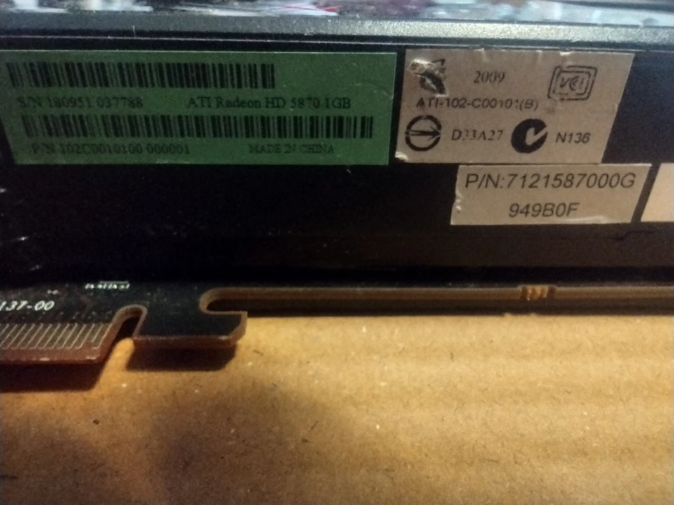 ATI Radeon HD 5870 1GB  Gaming Dual Slot Card Model C001  - Image 3 of 4