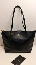 Coach Black Zip Top Tote Shoulder Bag Gold Hardware Lined Inner Pockets