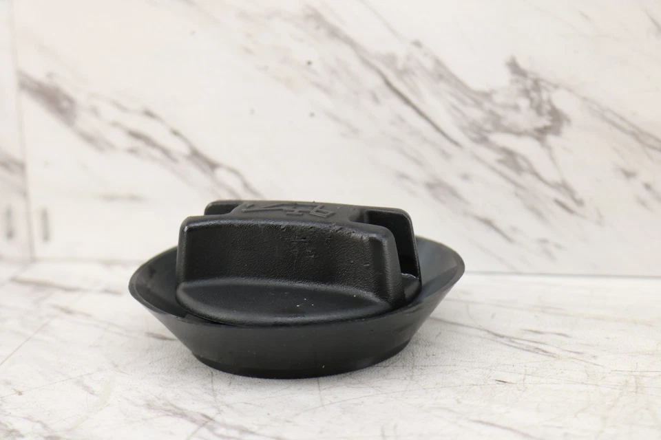 03-20 350Z 370Z 03-13 G35 G37 油填料盖 SCREW ASSEMBLY 原始设备制造商 152551P110 — 第 2/4 张图片