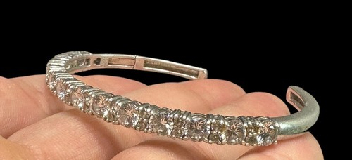 Victoria Wieck Bracelet 925 Round Cuff Designer Signed Fine Jewelry - Picture 3 of 7