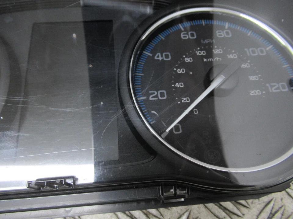 2018 MITSUBISHI OUTLANDER PHEV 4x4 2.0 HYBRID AUTO MK3 ESTATE SPEEDOMETER *7944 - Image 3 of 4