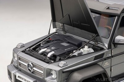 1/18 Mercedes Benz G63 Amg 6X6 Designo Platinum Magno Gray Model