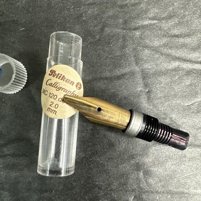Pelikan 2.0mm Italic Nib Calligraphy MC 120 De Luxe Gold
