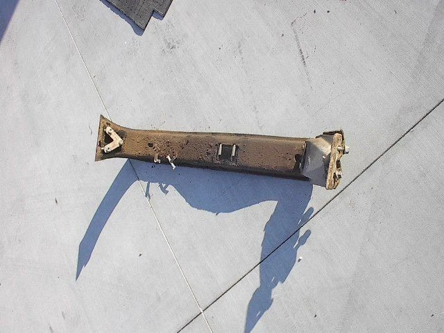 FORD F350 SUPER DUTY 06 EN TRANSMISIÓN TRAVESAÑO Foto 2 de 4