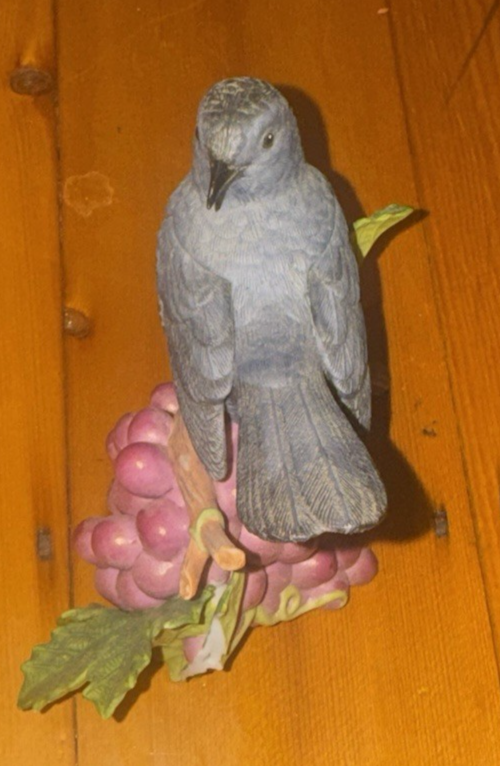 Lenox Gray Catbird 2005 Fine Porcelain Garden Bird Collection Figurine Sculpter