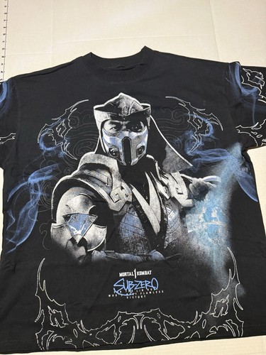 Mortal Kombat “Sub-Zero” Men’s Size X-Large AOP Graphic Crewneck T-Shirt, New🔥