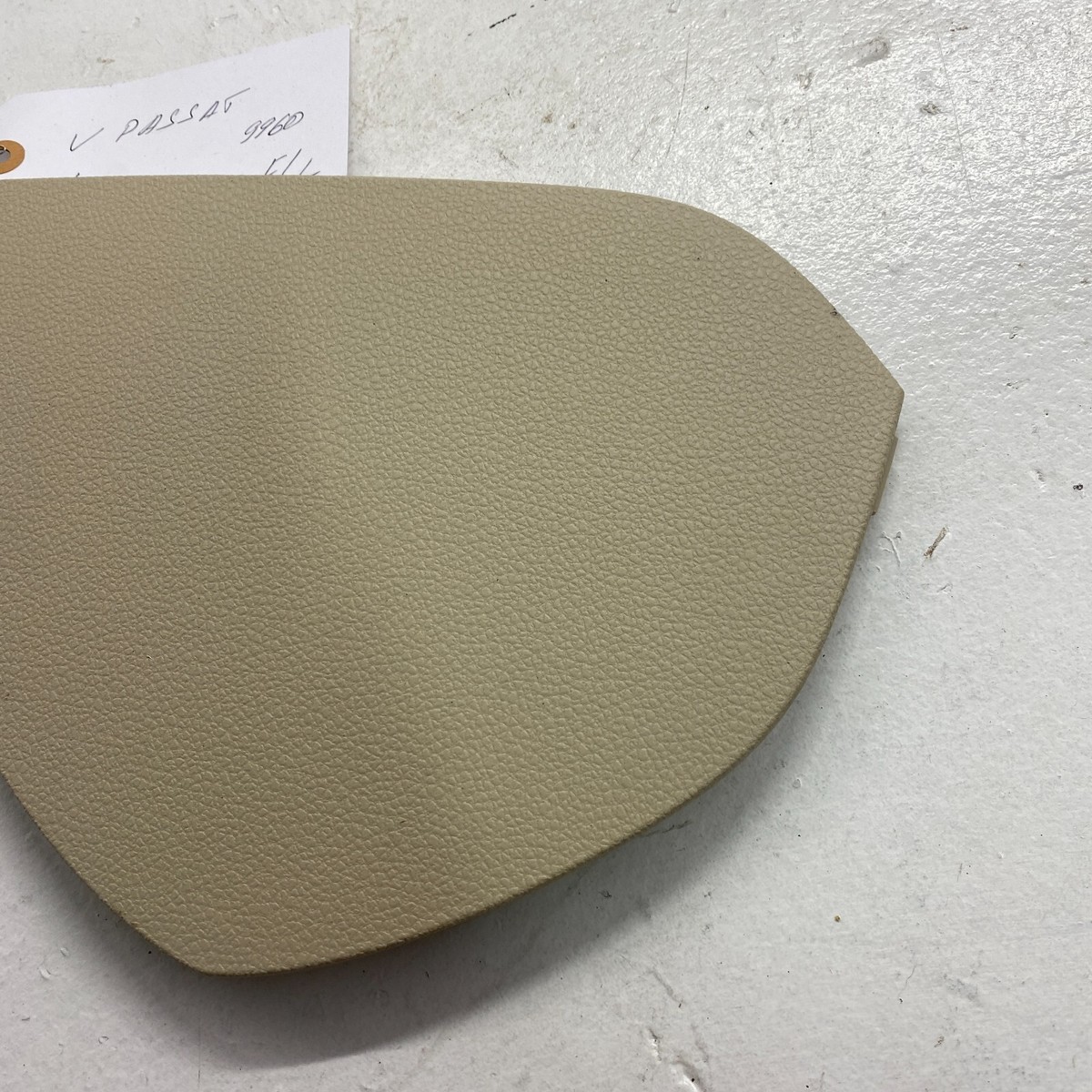 2012-2019 Volkswagen Passat Front Left Dash Side Cover Beige