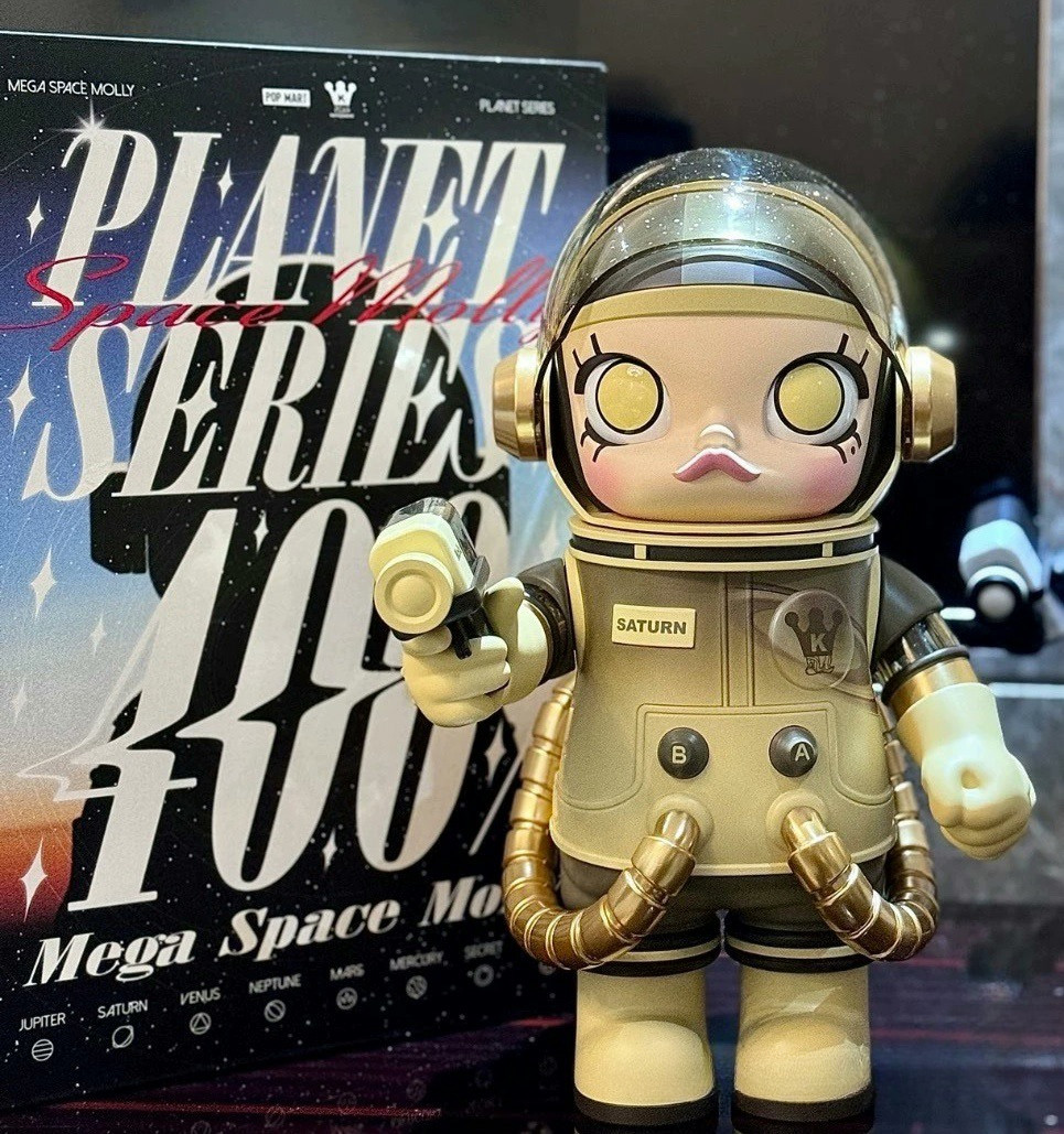 Authentic POP MART MEGA SPACE MOLLY 400% Planet Series Authentic POP MART MEGA SPACE MOLLY 400% Planet Series