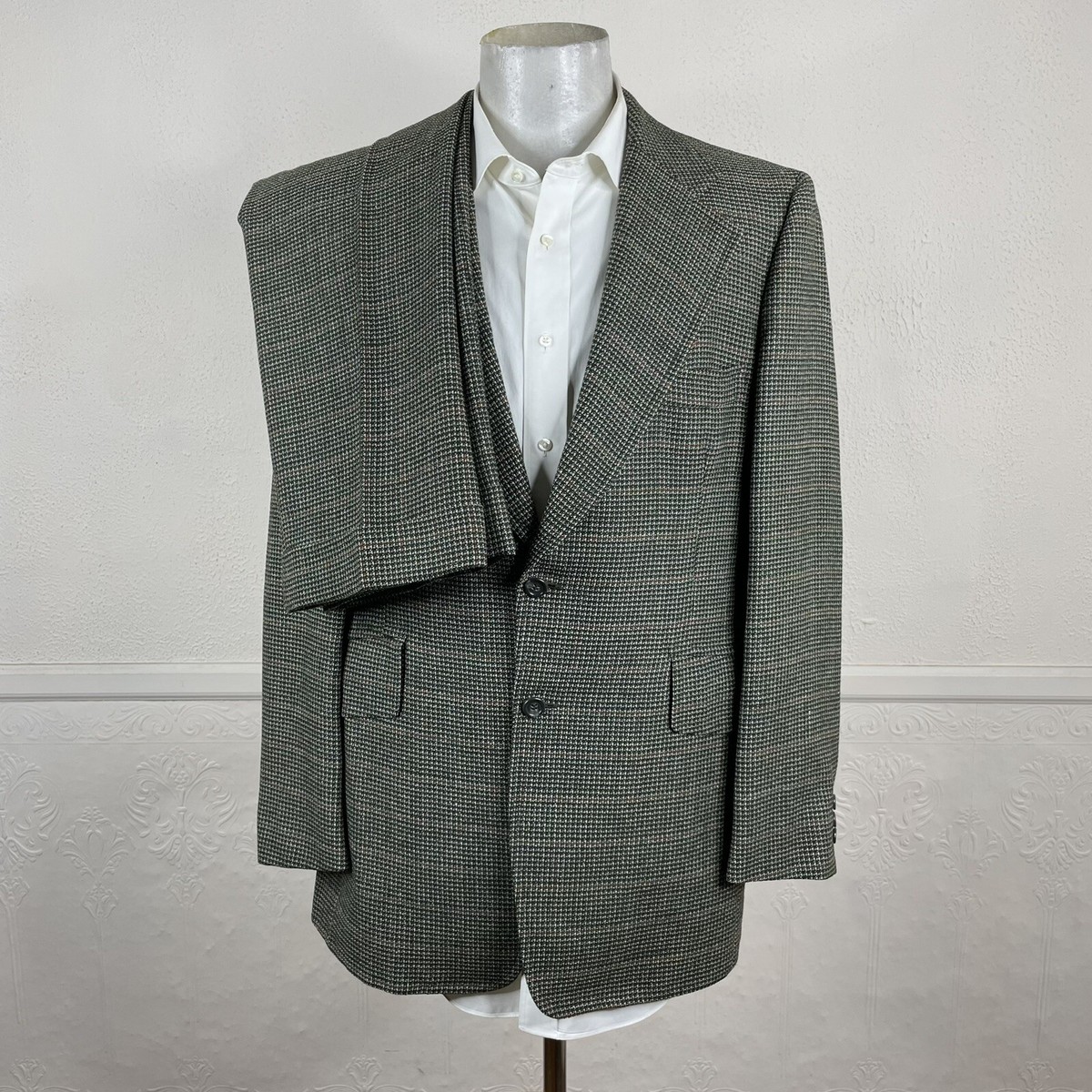 Vintage 1960s Austin Reed 2 Piece Suit Mens 40L 36x31 Green
