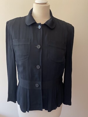 DKNY SCHWARZ KRAGEN PLISSEE BESATZ 3/4 ÄRMEL UNGEFÜTTERT JACKE GRÖSSE 8 UK 12