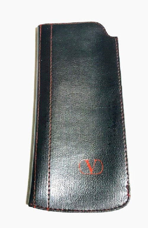 Винтажная коллекция Valentino Custodia Fodero Morbido Nero 8890₽