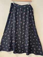 Vintage Y2K  Boho Skirt Long Black Floral Bohemian Size XL  Button Front 34”
