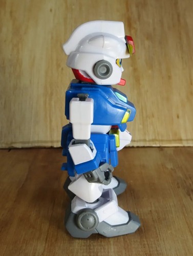 Bandai SD Superior Defender Gundam Force Action Figure Loose Figure Only - 第 4/13 張圖片