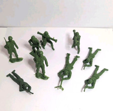 VINTAGE MPC TOY ARMY MEN GREEN PLASTIC SOLDIER 6 2"