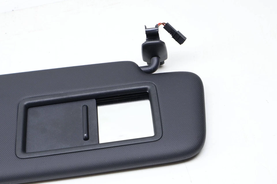 AUDI S3 2016-2020 2022-2024 - Parasol derecho / Espejo 8W0857552AM Foto 2 de 4