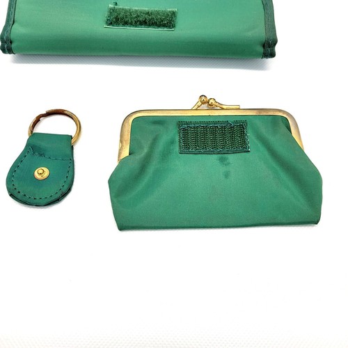 Vintage Mickey Mouse Green Tri-Fold Checkbook Wallet Coin Purse & Key Chain NWT - Picture 10 of 10