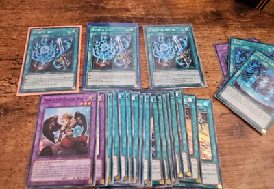 Yugioh Runick Deck Core. 3 Sammler seltene Runick Tips plus mehr