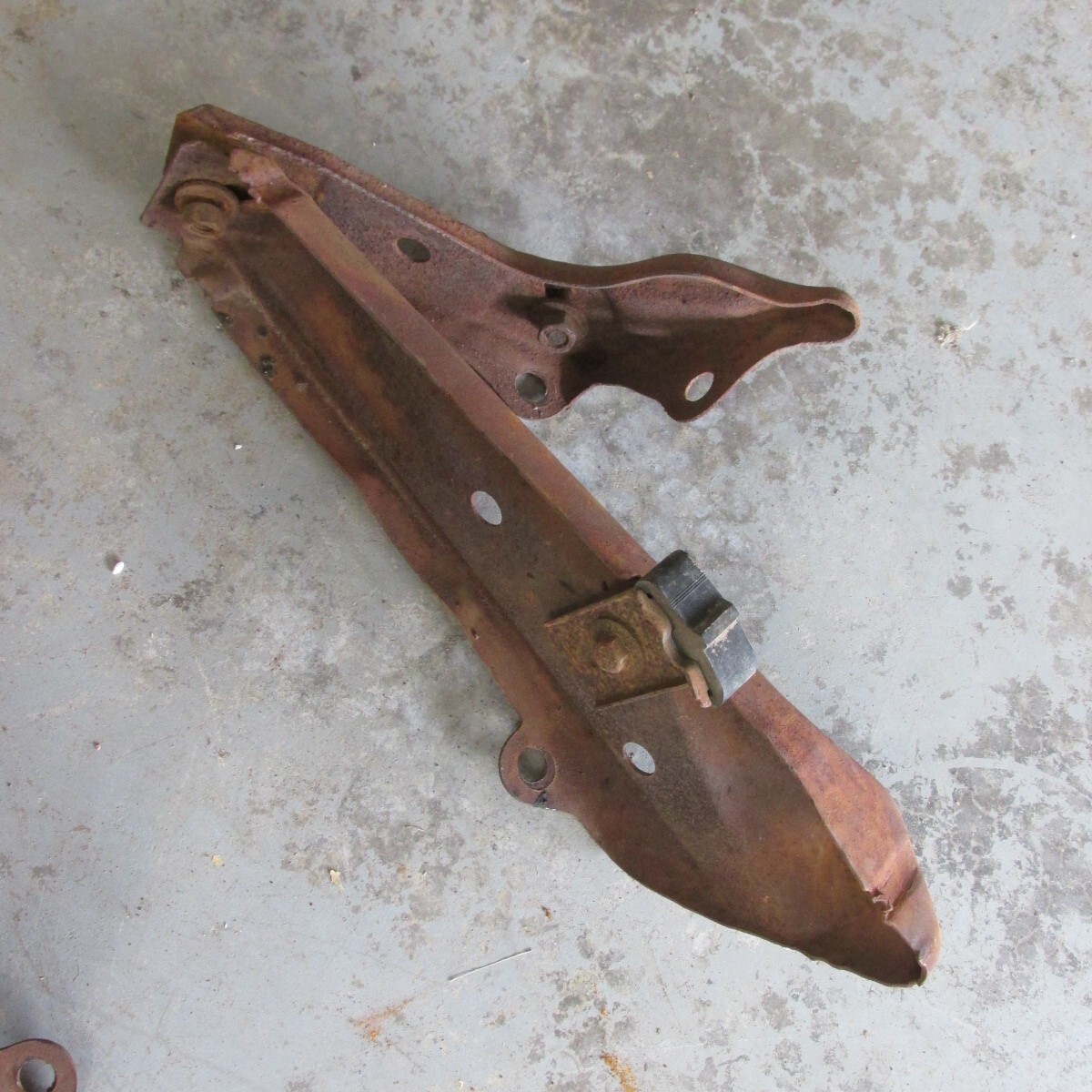 Picture 2 of 5