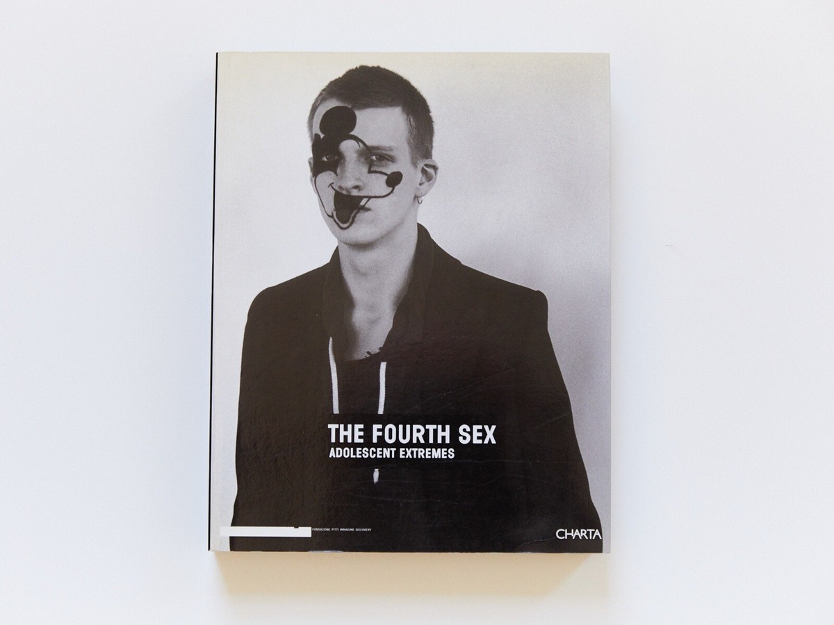洋書 THE FOURTH SEX ADOLESCENT EXTREMES Raf Simons The Fourth Sex Adolescent Extremes/Purple Fashion