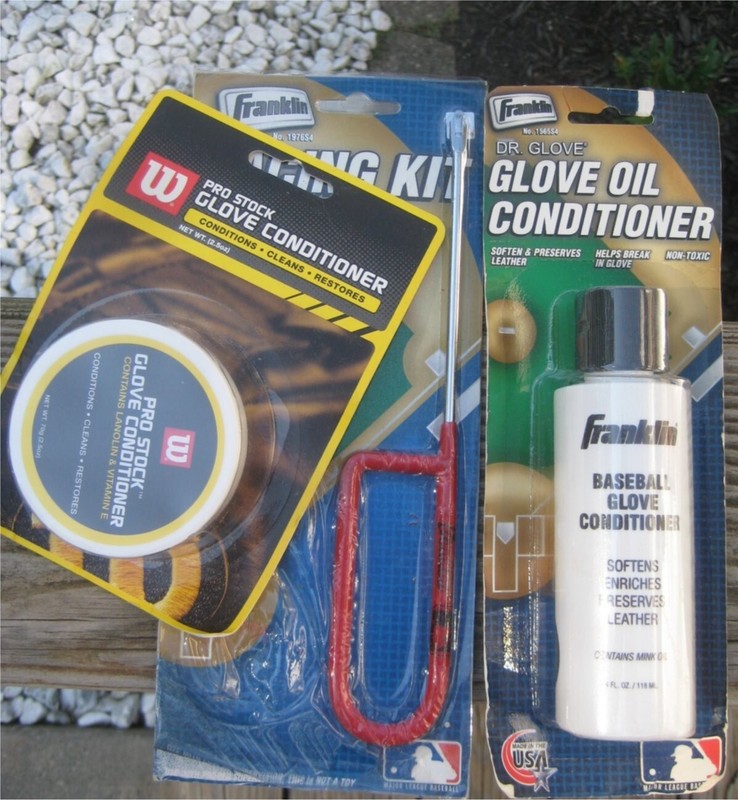 Baseball Glove cleaner Conditioner Wilson Pro Stock Franklin Wilson glove NIP