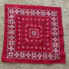 Paisley Red Bandana Handkerchief Fastcolor 100 Cotton RN 13962 Biker Rare 22X22