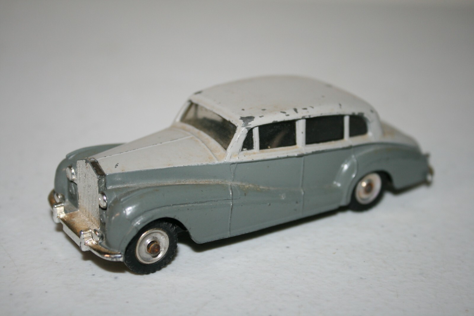 Solido Oldsmobile Toronado Coupe 1966 1:43 150