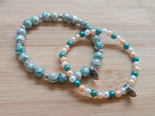 2x Perlenarmband blau-weiß mit Dangle-Charm ...