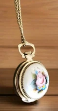 Chaika Vinatge Soviet Women's Jewelry Pendant Working Watch Gold Plated