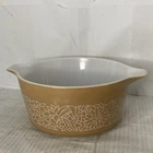 Vintage Pyrex 1.5 qt  474-B Casserole,  Woodland Pattern Great