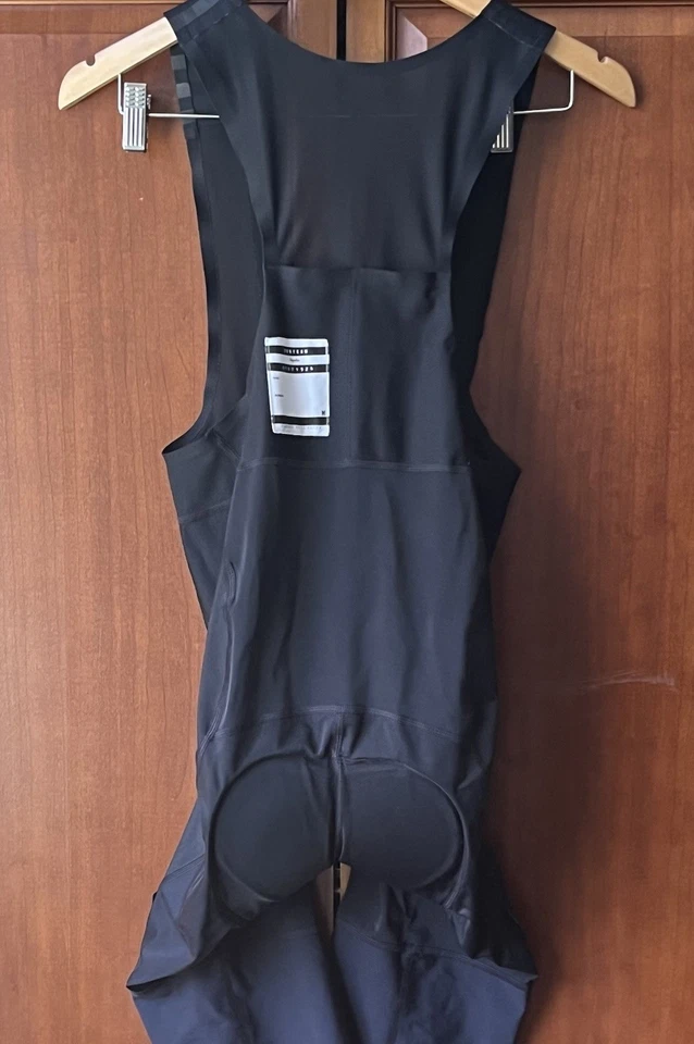 Шорты-комбинезон RAPHA Pro Team II - стандартные средние (M) черные/черные б/у в отличном состоянии! - Изображение 2 из 4