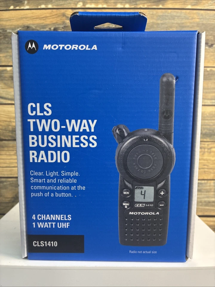 Walkie Talkies Motorola CLS1410 con 6 cargadores múltiples *NUEVO* ¡ENVÍO GRATUITO!! 👀 Foto 4 de 4