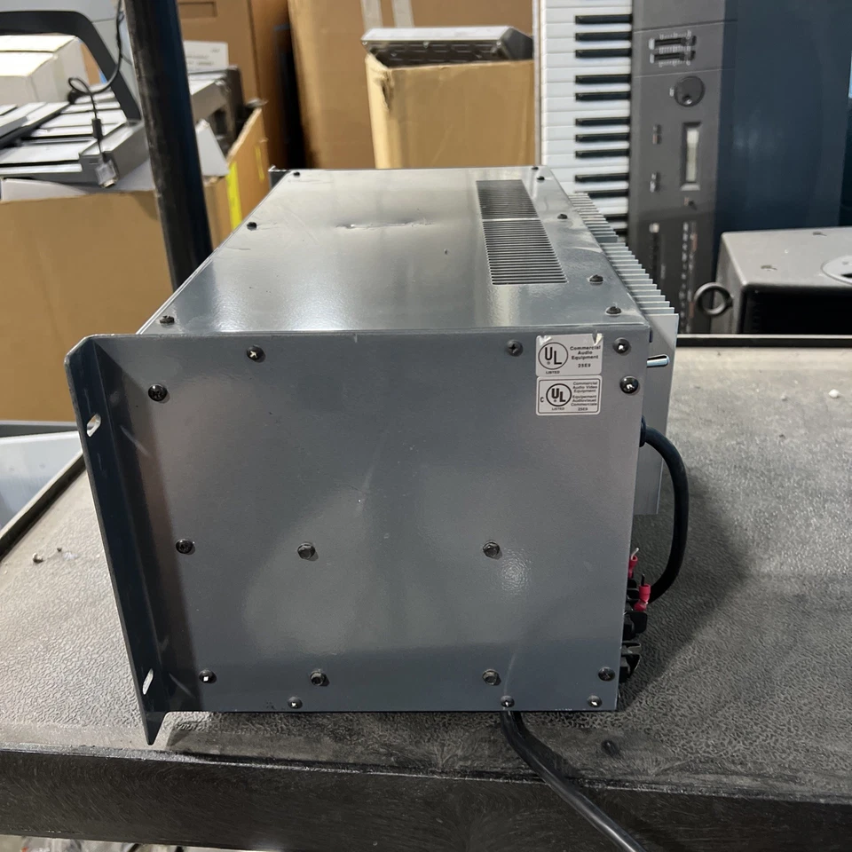 Mezclador industrial arquitectónico Peavey IRM 8150 Foto 3 de 4