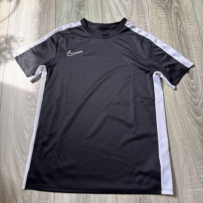 Sportshirt Nike Gr. 158/170