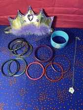 GIRLS MISCELLANEOUS LOT 11 BRACELETS 1 BEAR NECKLACE 1 CROWN PRE OWNED SKU HMO2