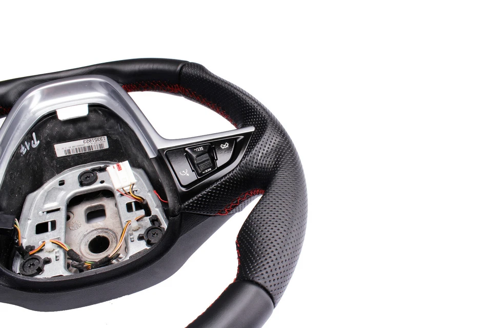 Lenkrad beziehen mit Leder für Opel Insignia A JAHR 2011 TUNING McarStyling - Bild 4 von 4