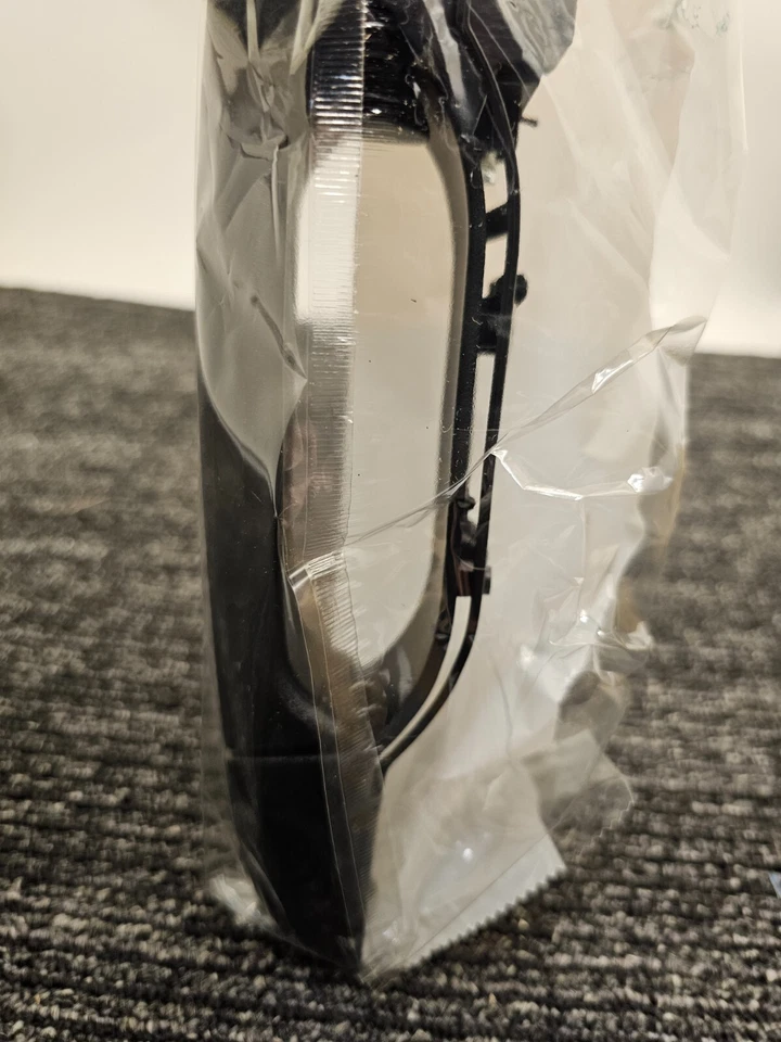 Manijas de puerta exteriores Dorman 80574 lado izquierdo conductor delantero para Chevy Suburban Foto 3 de 4