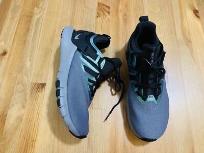 Nike Flexmethod TR athletic running shoes gray black BQ3063-002 NWOB size 8