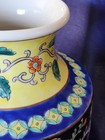VINTAGE ORIENTAL FAMILLE NOIR STYLE HAND PAINTING LARGE VASE — photo 2
