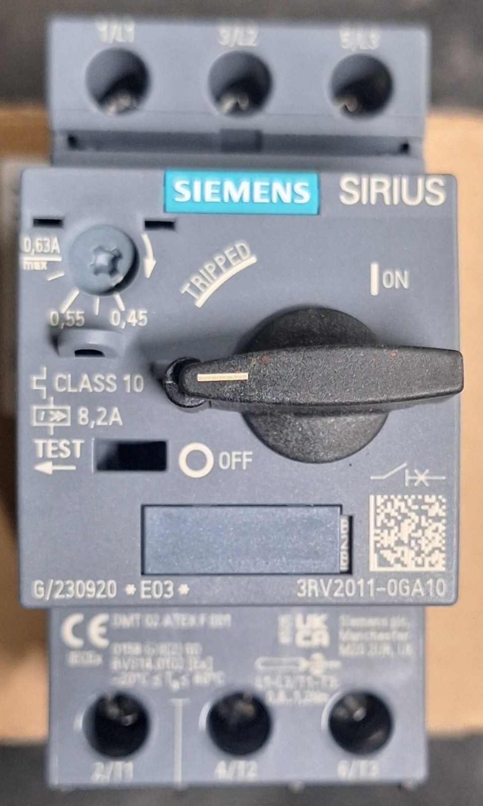 *NEW* SIEMENS 3RV2011-0GA10 Circuit Breaker - USA location