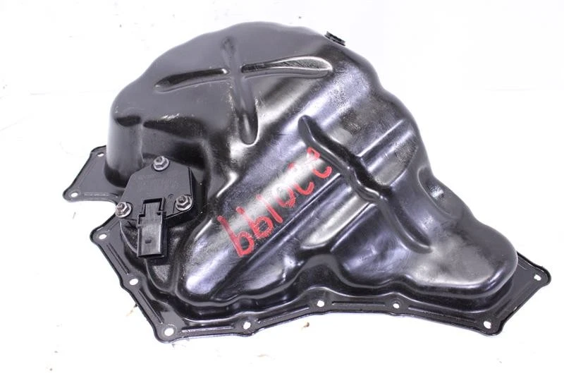 Used Engine Oil Pan fits: 2013 Audi A4 2.0L turbo Grade A - Image 2 of 4