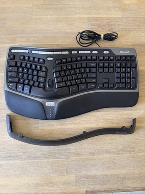 Microsoft Natural Ergonomic Keyboard 4000 v1.0 USB Wired Black Gray KU-0462 