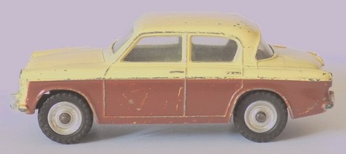 Dinky Toys No.168 Singer Gazelle Car (1959-63) P&P FREE WITHIN UK. - Picture 2 of 10